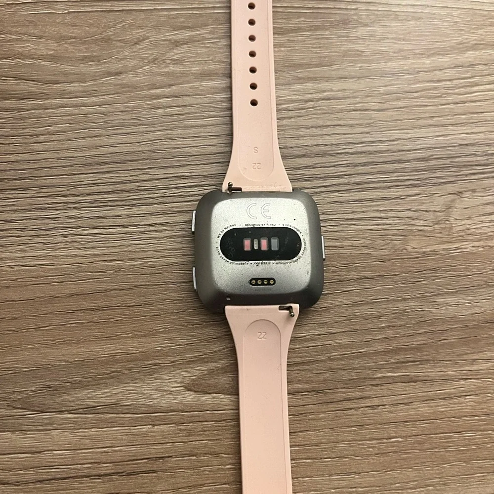 fitbit track fitness